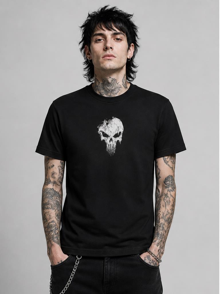 Model wearing Shattered Wraith Skull Gothic T-Shirt